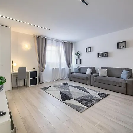 Zona Stadium - Wi-fi, Ac Appartement