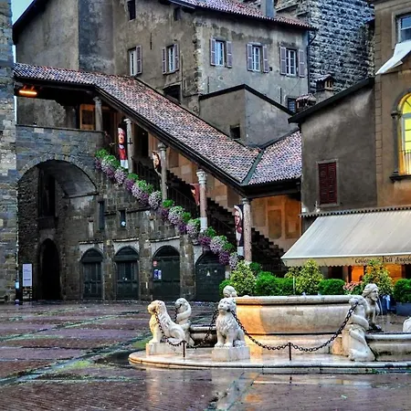 Lägenhet Zona Stadium - Wi-fi, Ac Bergamo
